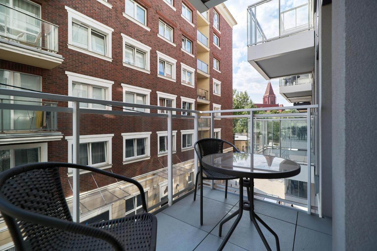Apartments Wroclaw Jana Pawla II With Free Parking Wroclaw By Noclegi Renters Breslávia Exterior foto